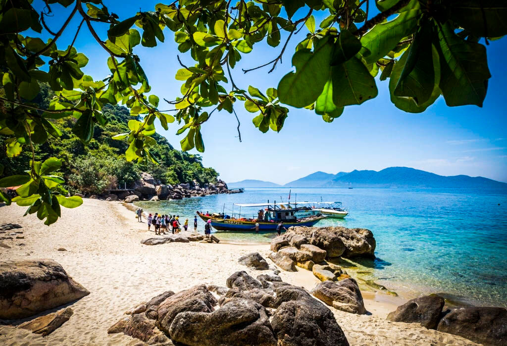 Begin your overstay-free day with Vietnam’s tranquil ambiance